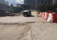 A_pothole_on_the_road_next_to_a_construction_site_in_Kerinchi__Bangsar_South__Kuala_Lumpur_tmi_pic_Noel_Achariam_20151214_.jpg