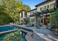 Britney Spears' former mansion home 