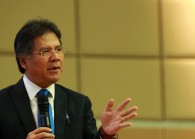 idrisjala_7_msy.jpg The Edge