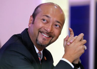 Datuk Seri Mukhriz Mahathir,