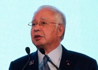 najib_msy_fb.jpg The Edge