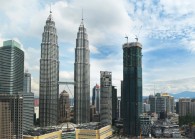 petronas.continuestoexcitejpg.jpg By Low Yen Yeing