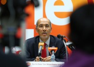 tansridatoserimohdbakkesalleh3_sam.jpg The Edge