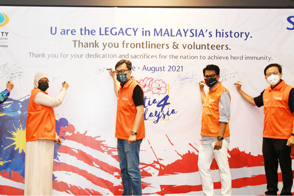 S P Setia Appreciates Ppv Frontliners And Volunteers With Snack Packs Edgeprop My