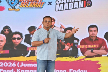 Selangor eyes September groundbreaking for Carey Island port, reviews potential operators
