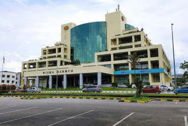 Cahya Mata 4Q net profit down 70% without forex gains; pays three sen dividend