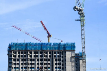 Govt studying measures as construction costs rise, says Ahmad Maslan