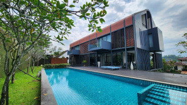 Thoughtfully designed bungalow focused on space, flow, liveability in Bangsar 