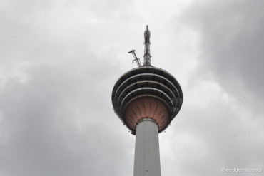 Hydroshoppe, director seek to transfer bribery case to High Court