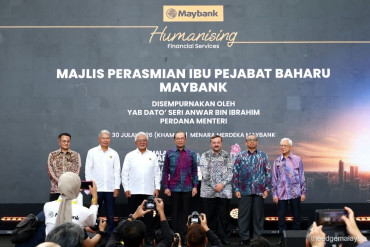 PM officiates Maybank’s new headquarters Menara Merdeka Maybank, the world’s second-tallest building