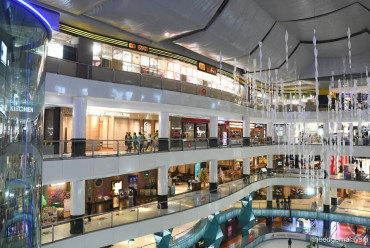 Malaysia mandates recycling centre for shopping malls beginning June