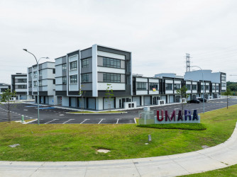 Tropicana hands over fully taken-up Umara shops early 
