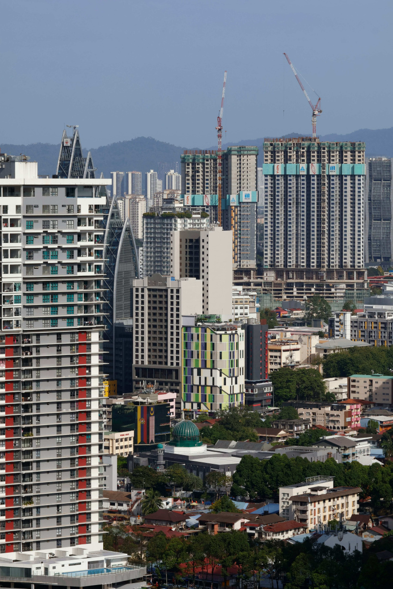 Graph showing projected property market trends in Malaysia for 2026